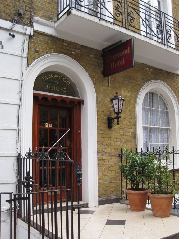Elmwood Hotel 1