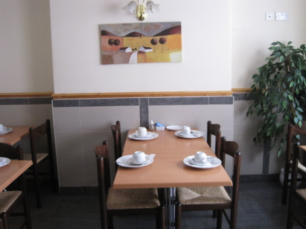 Elmwood Hotel 4