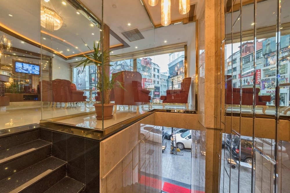Marcello Hotel 11