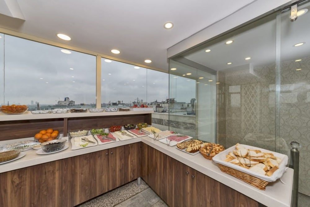 Marcello Hotel 5