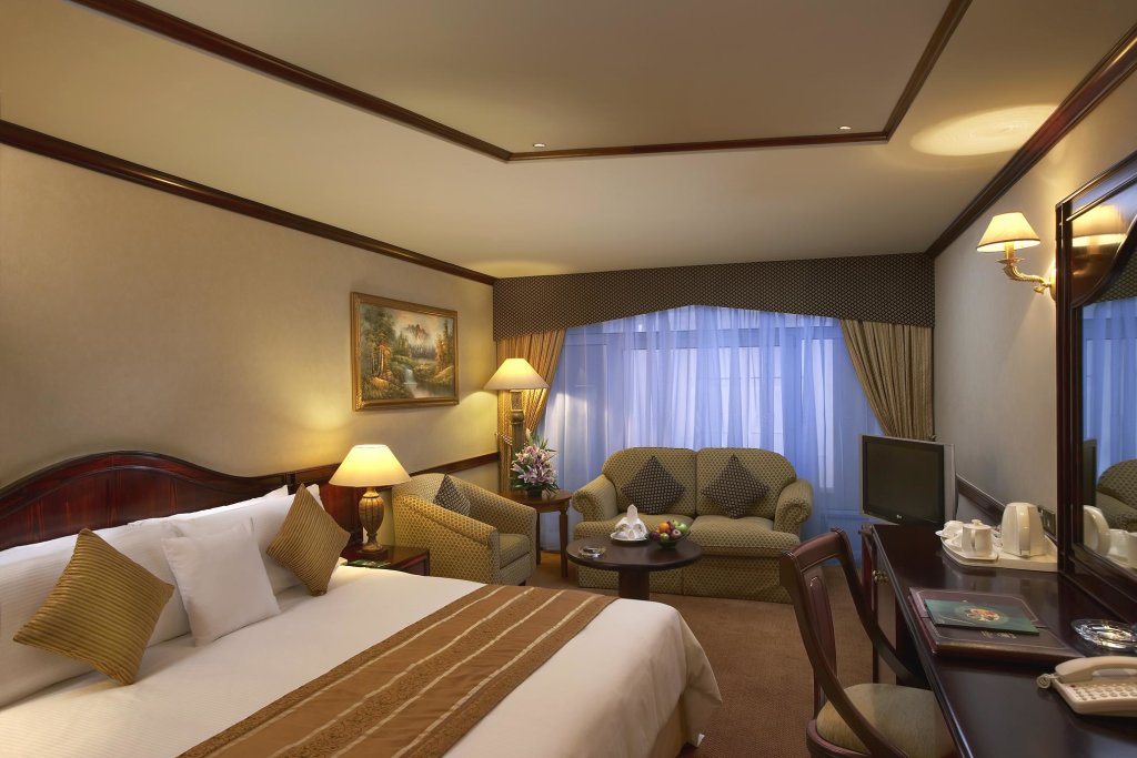 Metropolitan Hotel Dubai 20