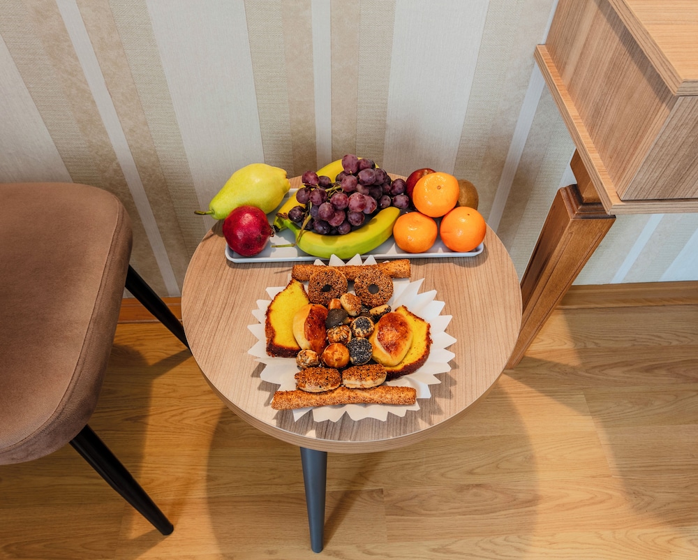 Hamit Hotel İstanbul 11
