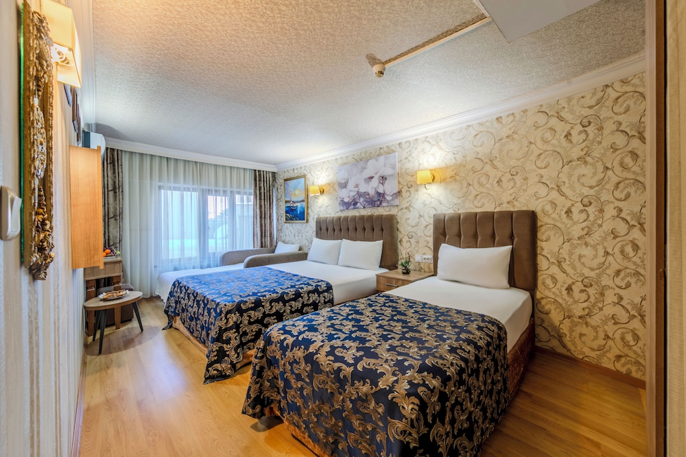 Hamit Hotel İstanbul 12