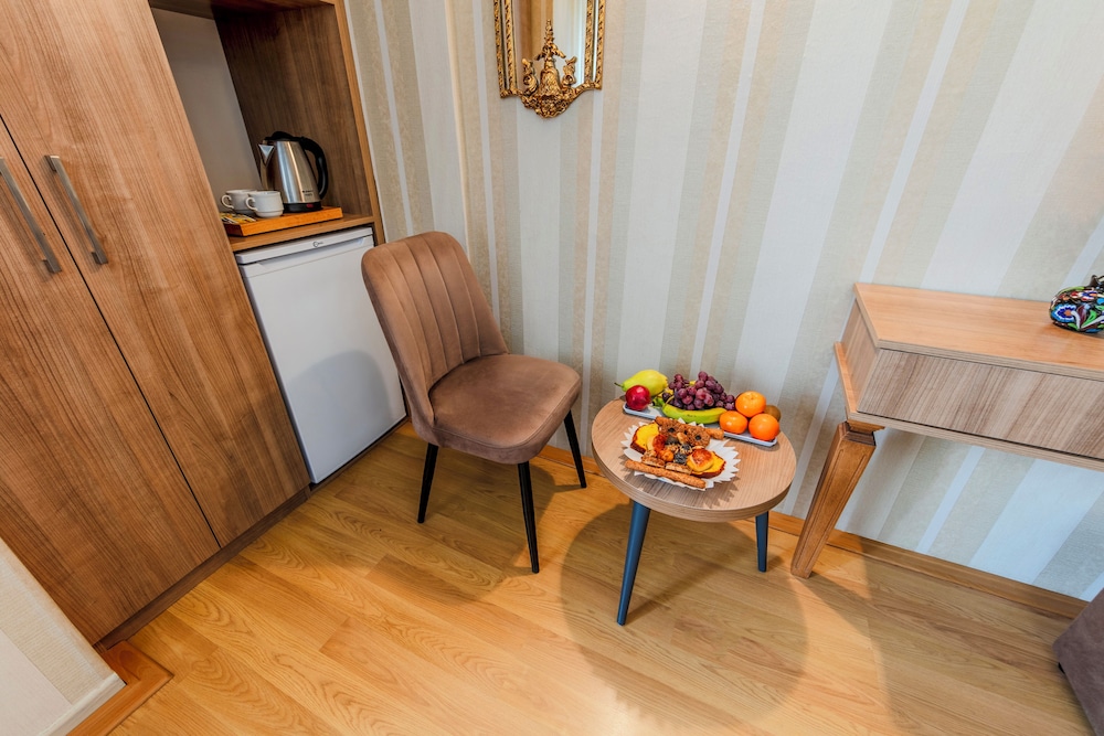 Hamit Hotel İstanbul 19