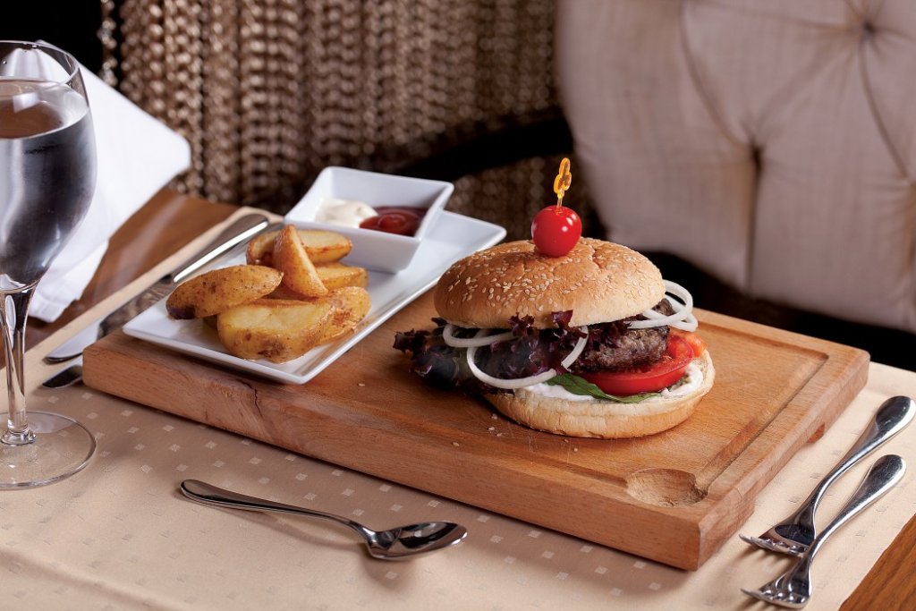 Hotel Momento - Special Class 6