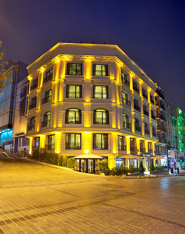 Hotel Momento - Special Class 8