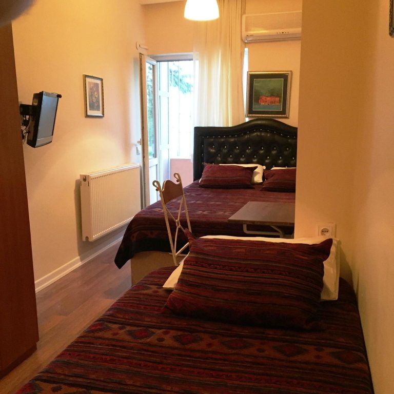 Nobel Hostel Guesthouse 10
