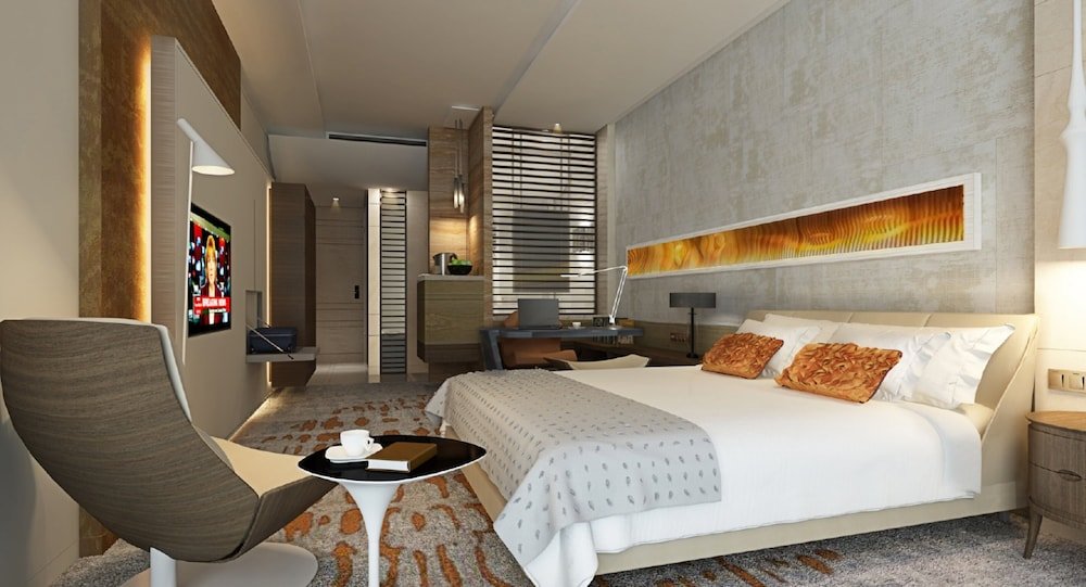 Crowne Plaza Dubai Marina, an IHG Hotel 12
