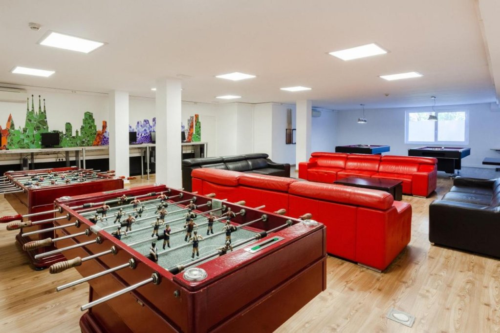 Montserrat Hotel & Training Center 10