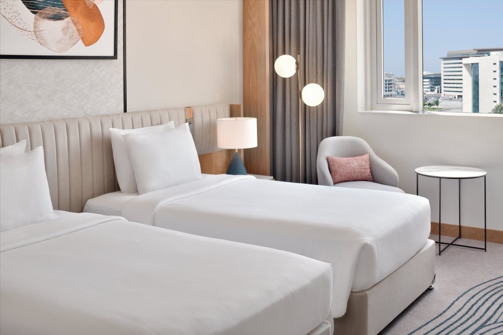Crowne Plaza Dubai Jumeirah, an IHG Hotel 17