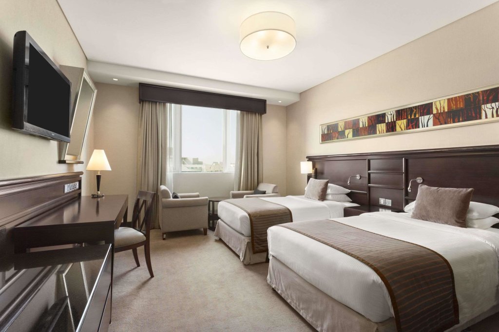 Crowne Plaza Dubai Jumeirah, an IHG Hotel 24