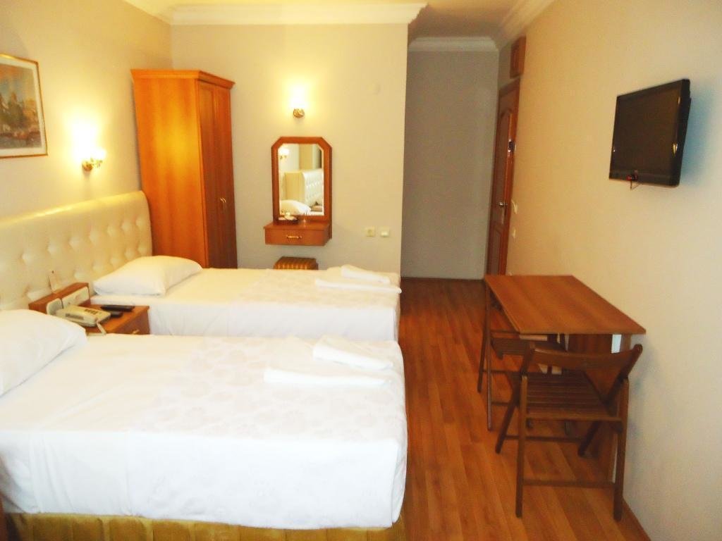 Sembol Hotel 9