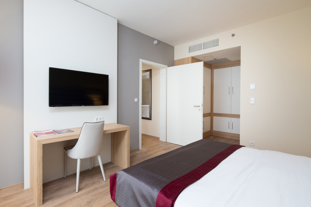 Verdi Grand Hotel 2