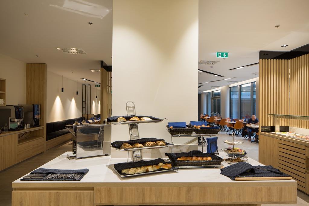 Verdi Grand Hotel 3