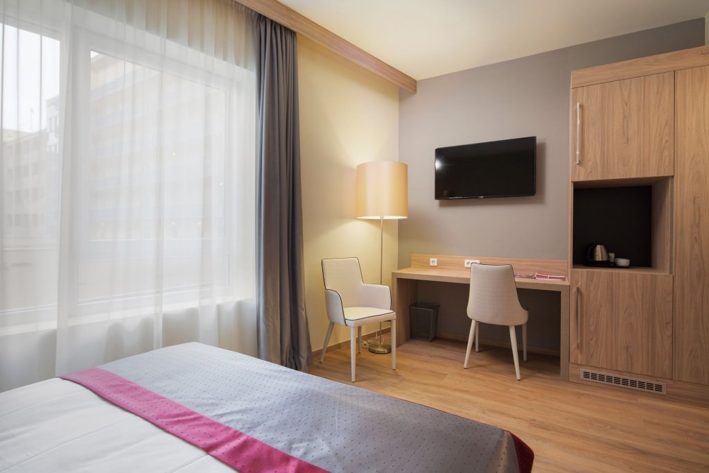 Verdi Grand Hotel 9