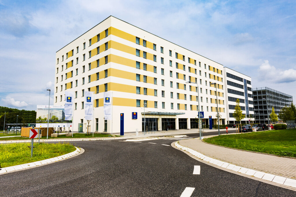 Comfort Hotel Frankfurt Airport West 15