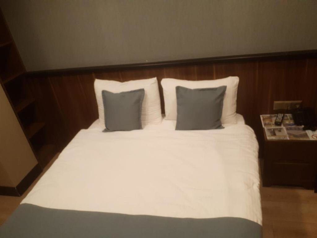 Valens Hotel Downtown 2