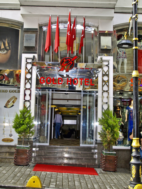 Gold Hotel 6