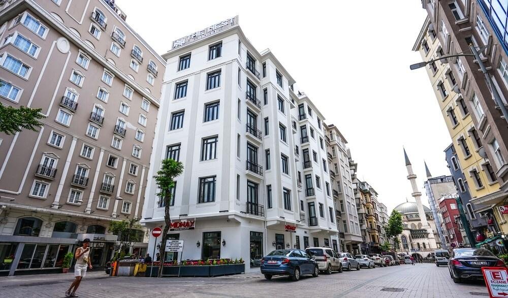 The Nest Hotel 2