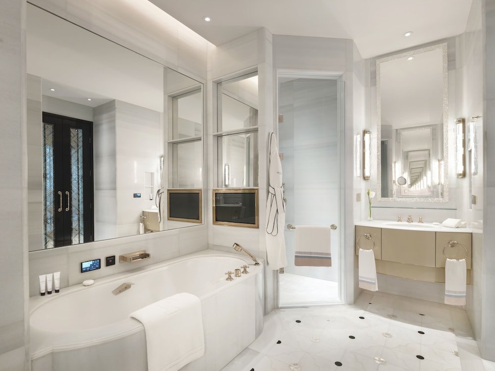The Peninsula Istanbul 15
