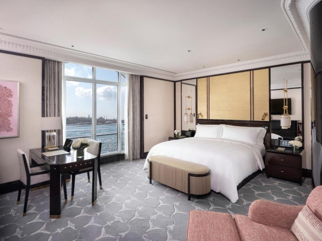 The Peninsula Istanbul 3