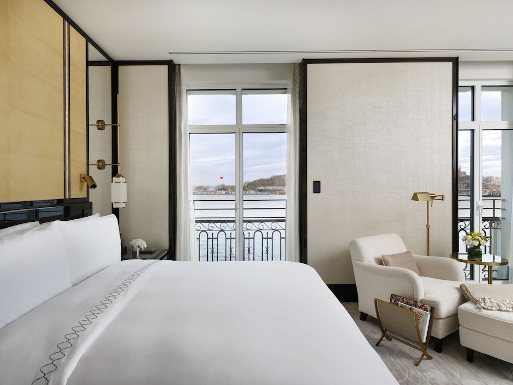 The Peninsula Istanbul 7