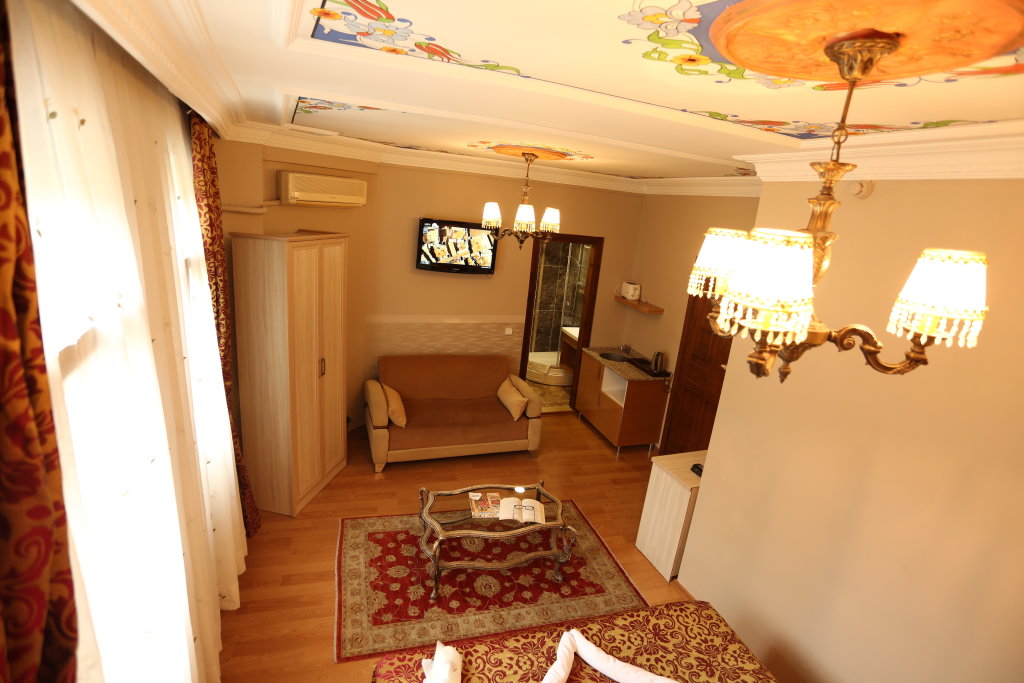 Tashkonak Hotel 17