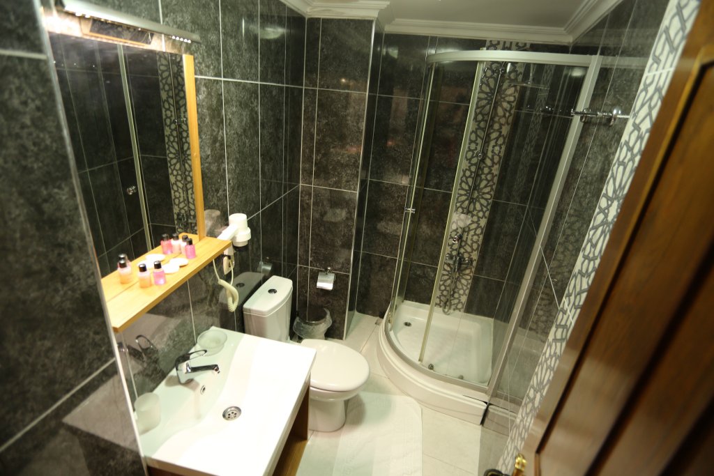 Tashkonak Hotel 4