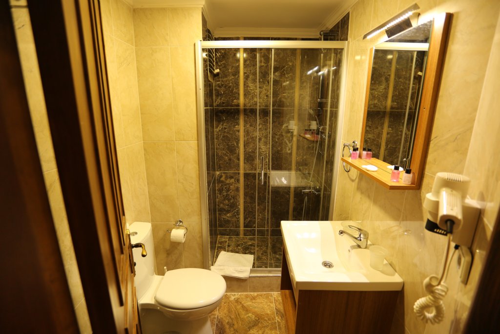 Tashkonak Hotel 5