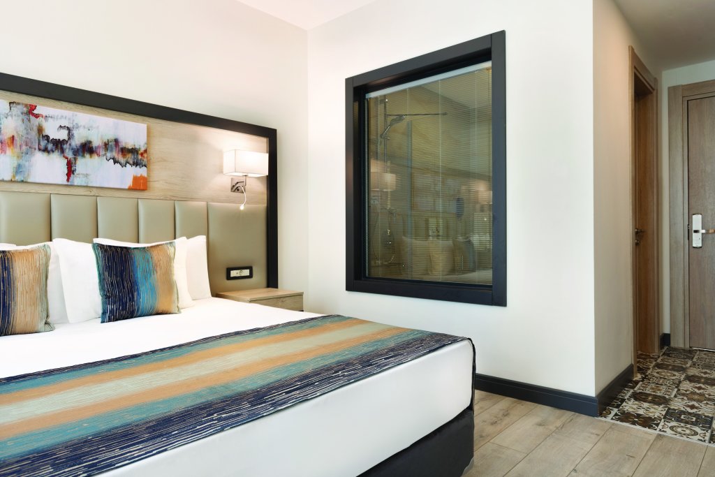 Ramada Encore By Wyndham Istanbul Basin Express 2
