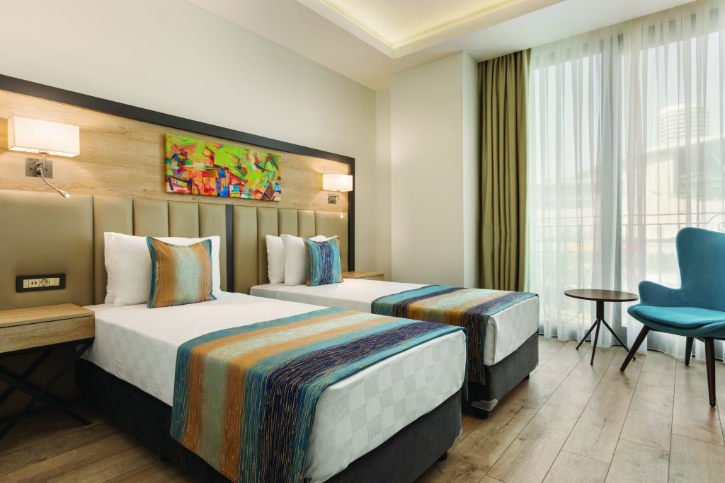 Ramada Encore By Wyndham Istanbul Basin Express 24