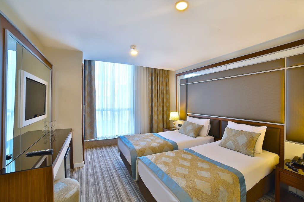 Hotel Monaco 17