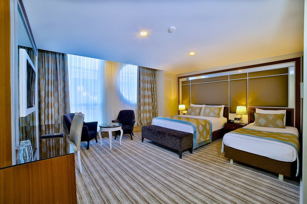 Hotel Monaco 3