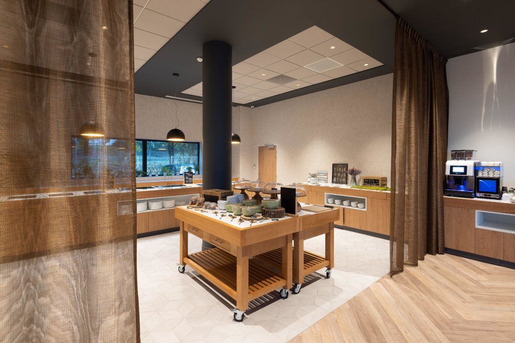 Holiday Inn Paris CDG Airport, an IHG Hotel 15