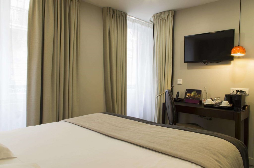 Hotel Queen Mary Paris 13