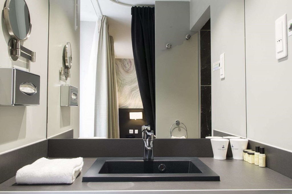 Hotel Queen Mary Paris 22