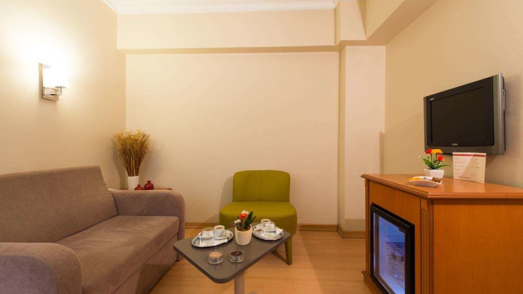 Prestige Hotel Old City 17