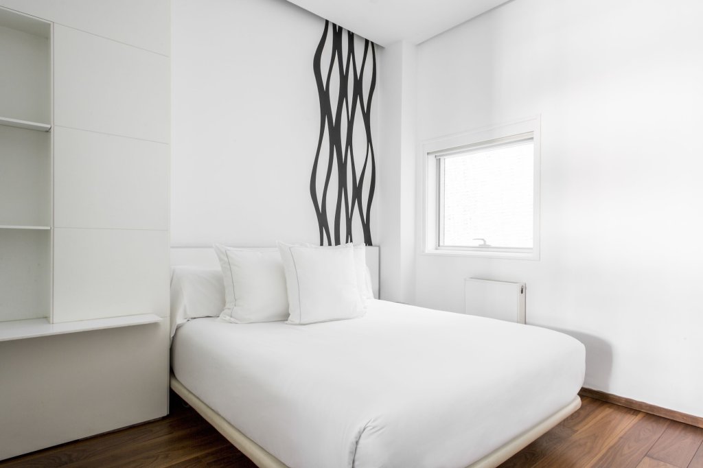Suites Avenue 19