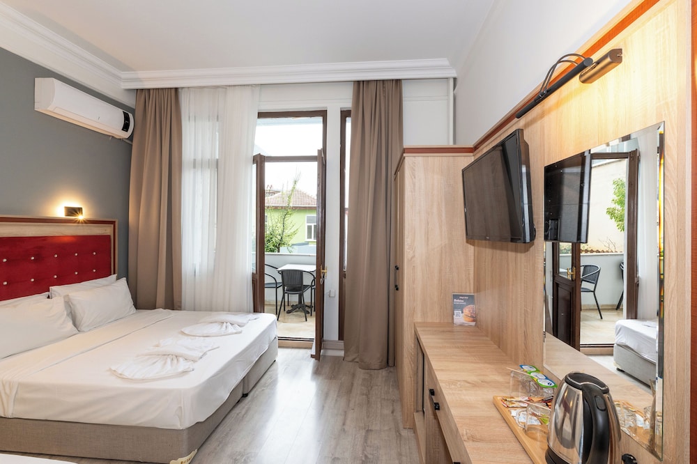 Olimpic Hotel 23