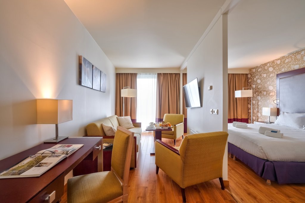 Zenitude Relais & Spa - Paris Charles de Gaulle 18