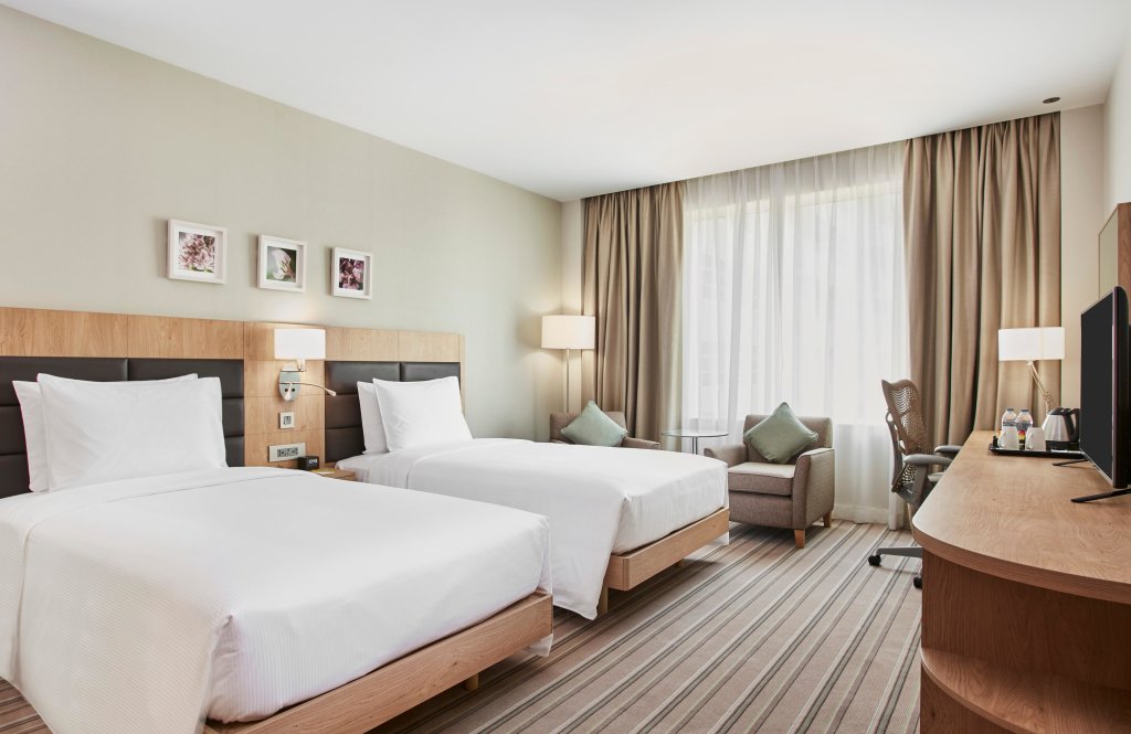Hilton Garden Inn Dubai Mall Of The Emirates 9