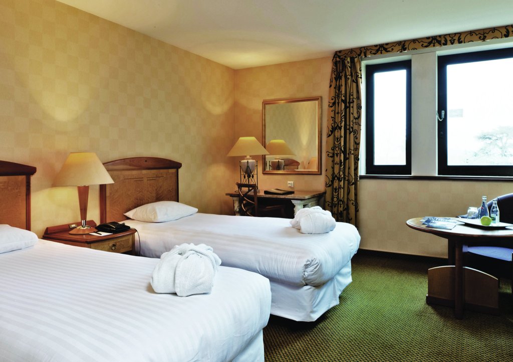 Millennium Hotel Paris Charles de Gaulle 1