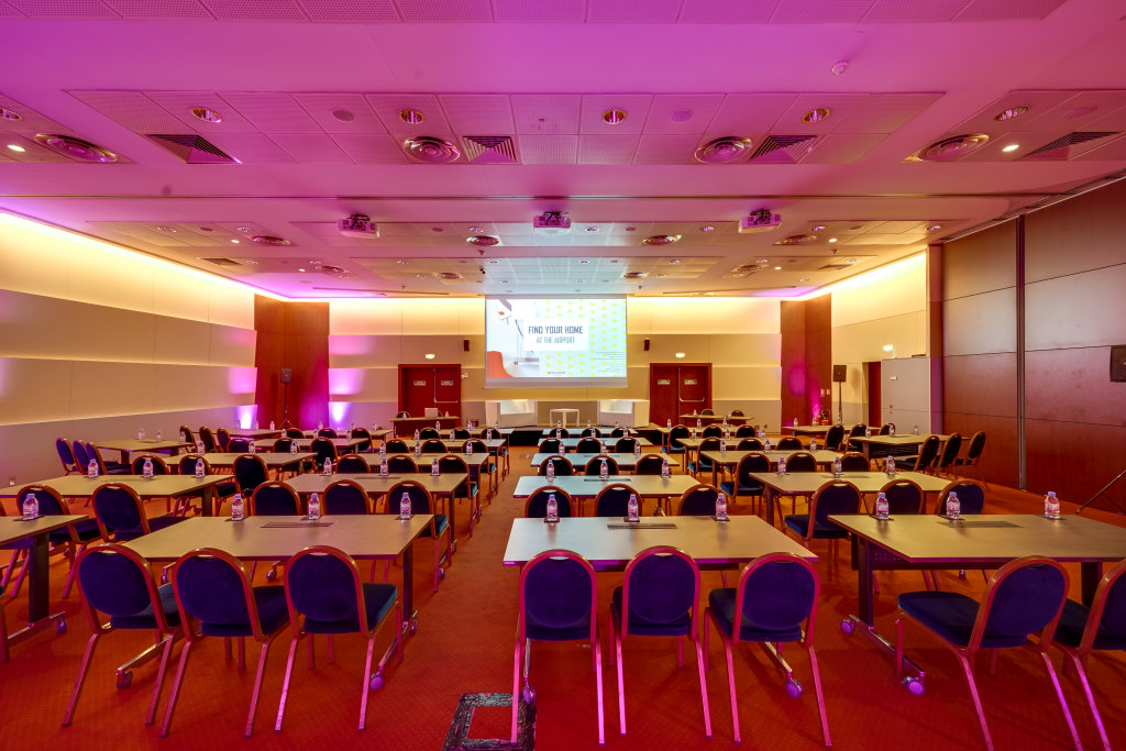 Mercure Paris CDG Airport & Convention 24