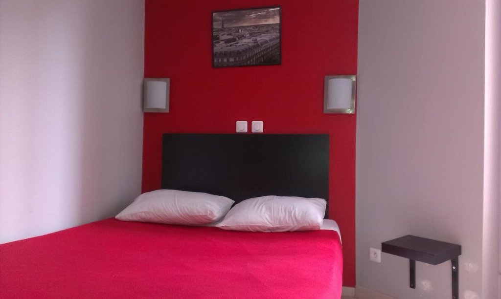 Hipotel Paris Gambetta Republique 23