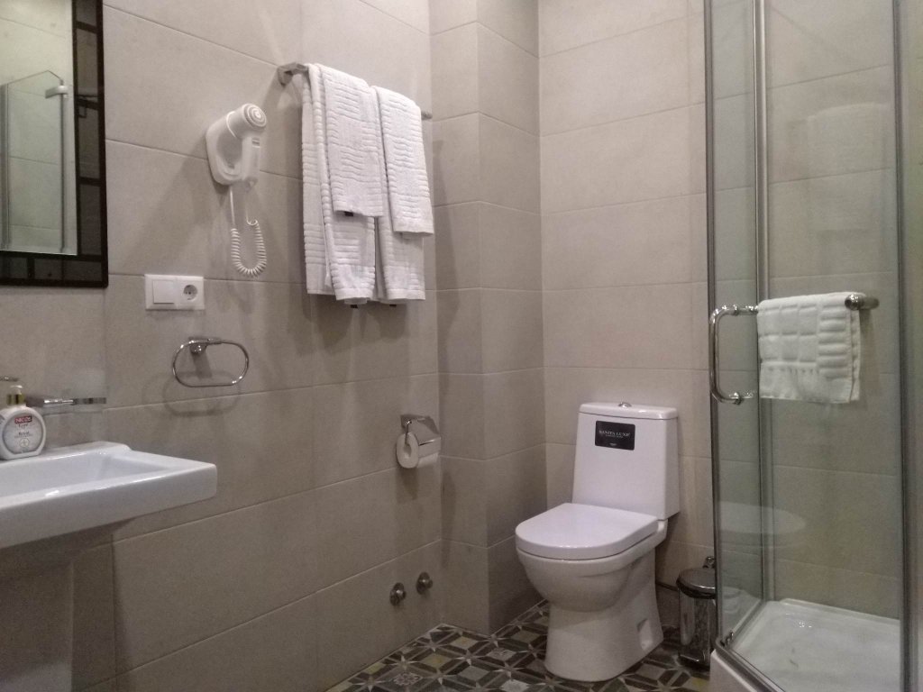Eleon Boutique Hotel 14