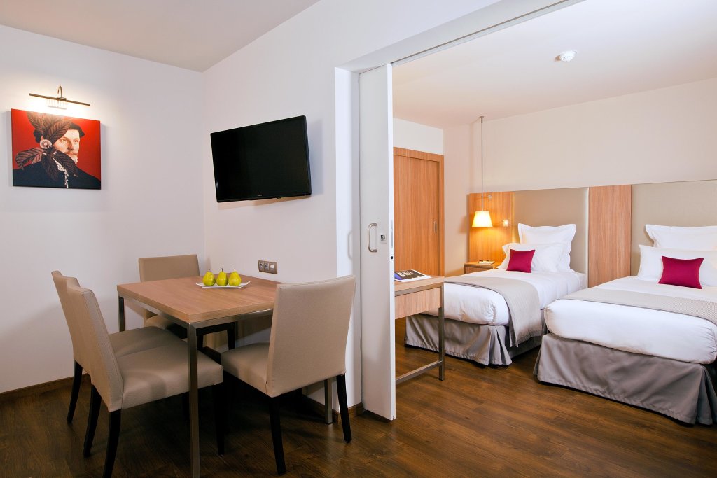Residhome Roissy-Park 18