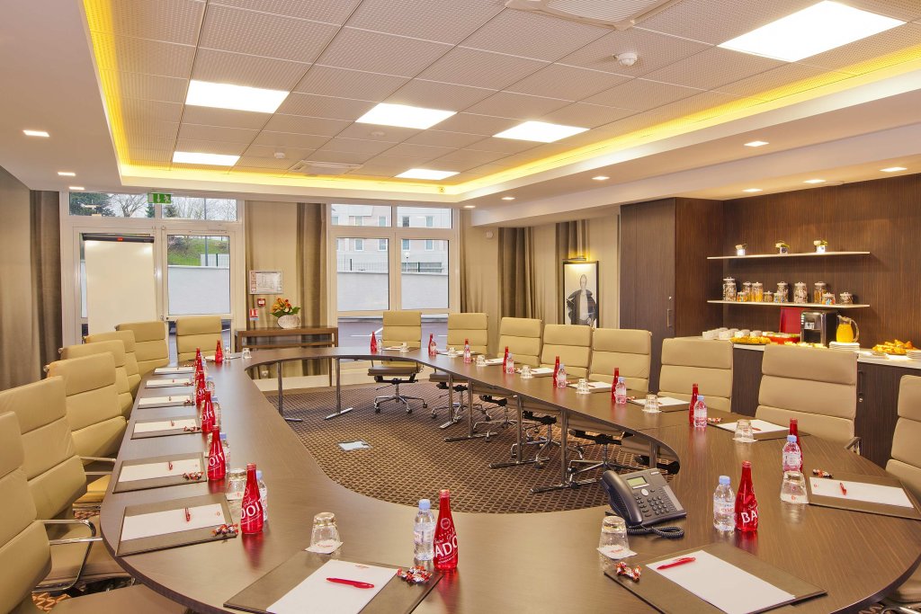 Residhome Roissy-Park 23