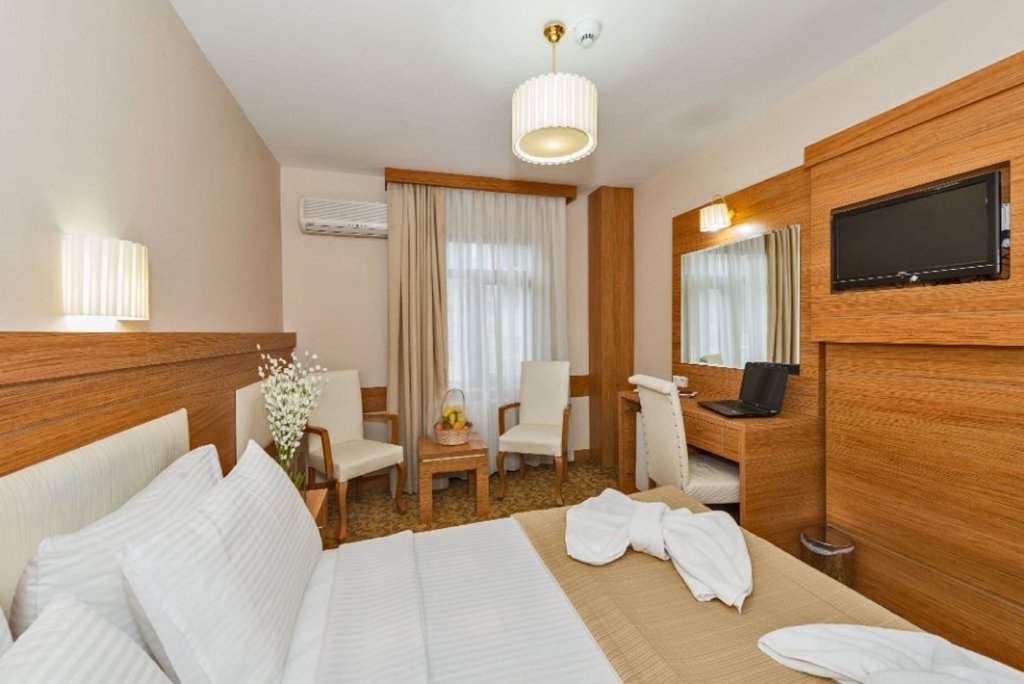 Selenay Hotel 18
