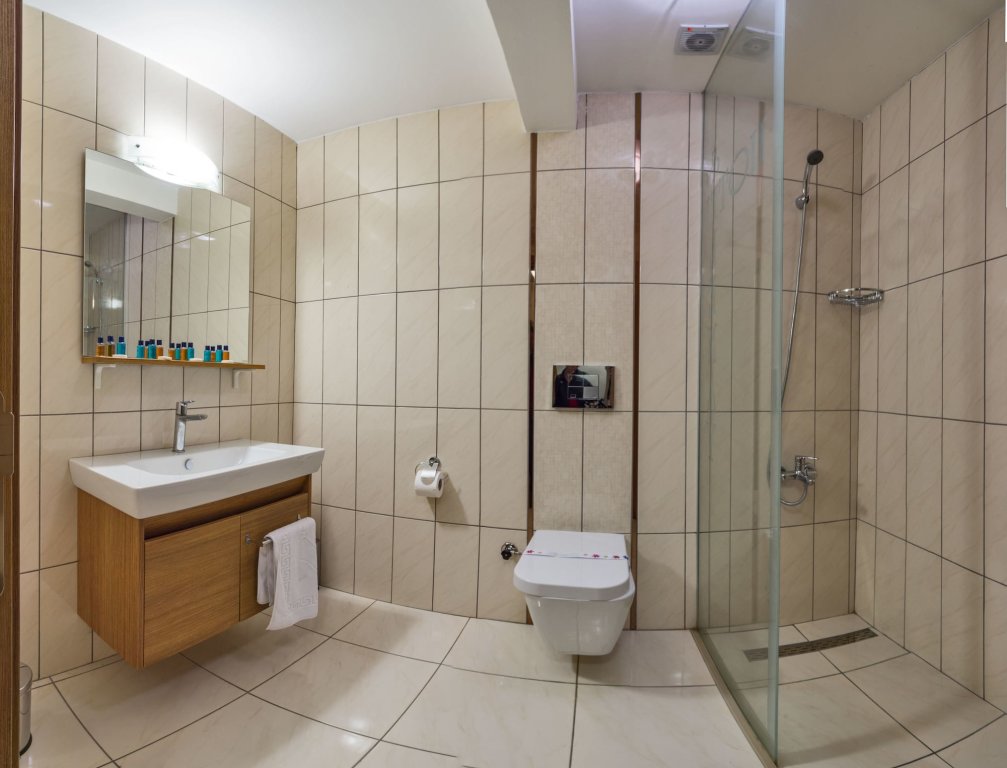 Selenay Hotel 23