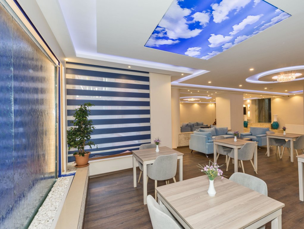 Selenay Hotel 8